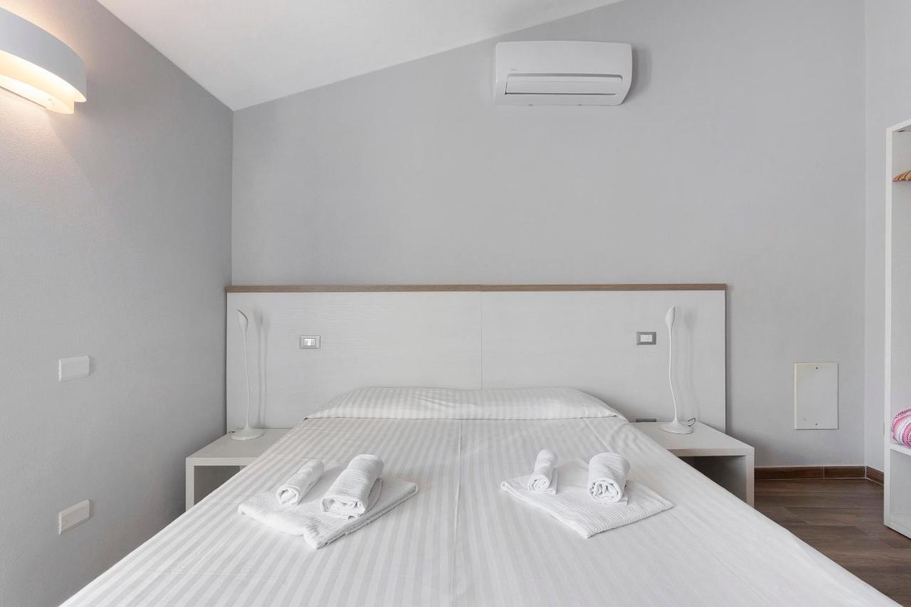 Residenza Del Capitano Apartment เลวานโต ภายนอก รูปภาพ