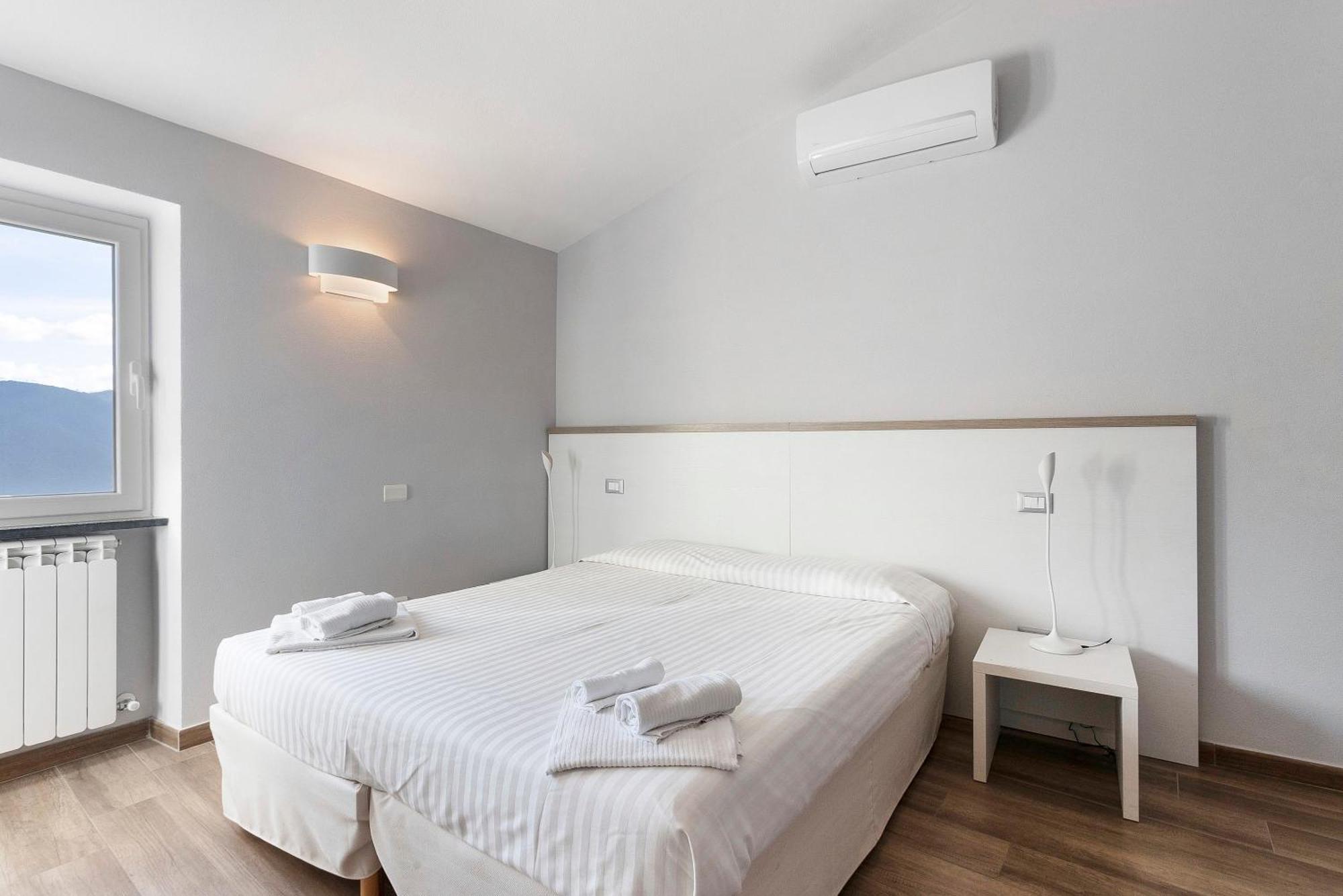 Residenza Del Capitano Apartment เลวานโต ภายนอก รูปภาพ